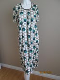 Kyra_silky_gown_green
